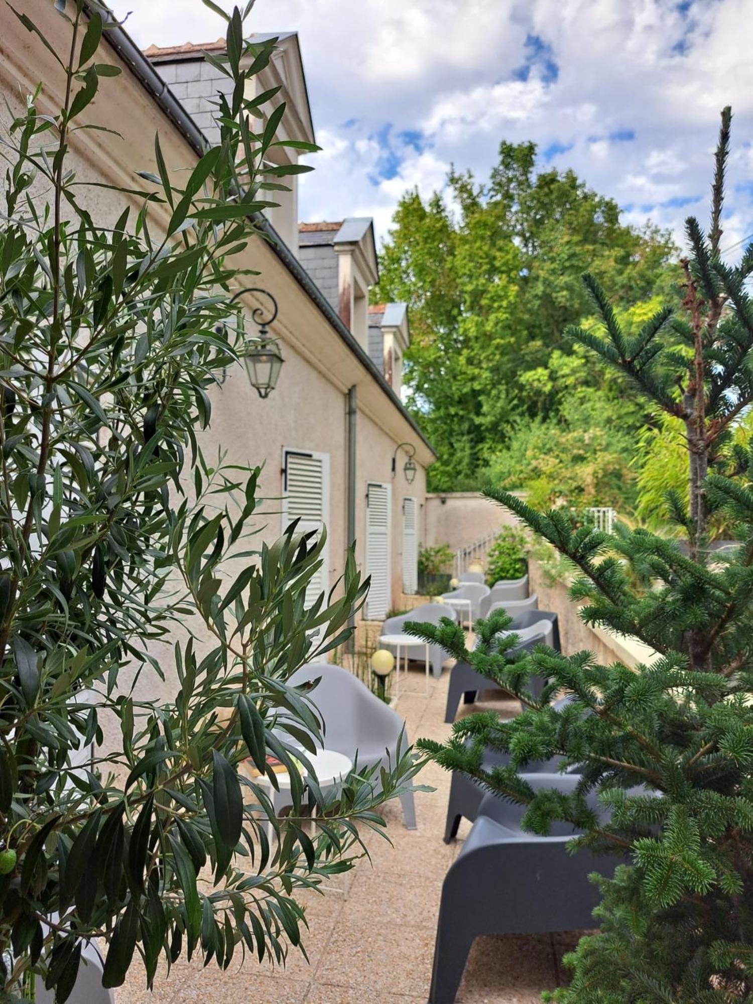 Le Pigeonnier * Saint-Martin-le-Beau