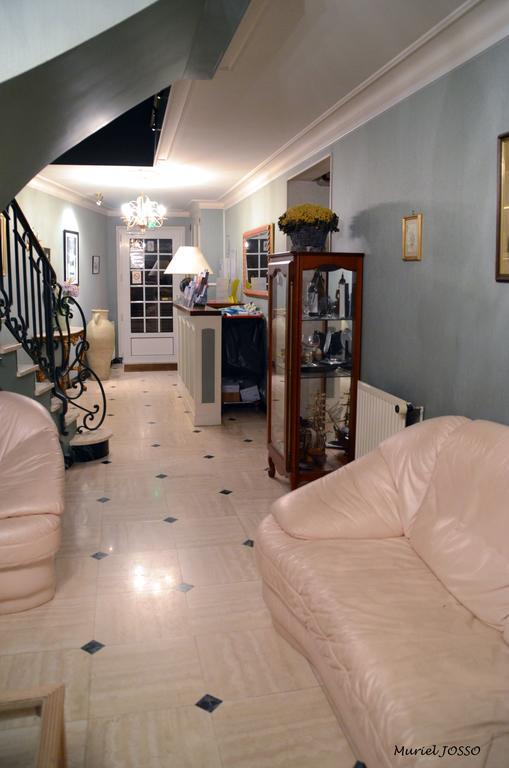 Le Pigeonnier Hotel *